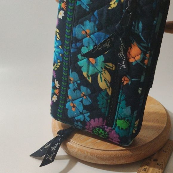 Vera‎ Bradley MidNight Blue and Black Hues Floral Clutch Wallet - Picture 8 of 16